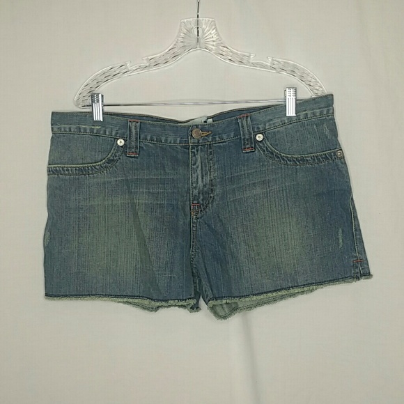 Victoria Secret London Jeans Distressed Shorts 14 - Picture 4 of 8